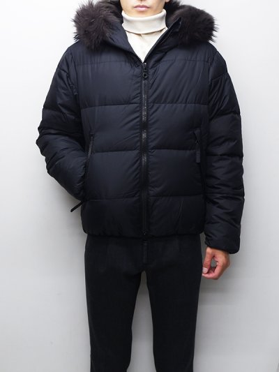 画像1: 【OUTLET】DUVETICA（デュベティカ）VEGACINQUE（ベガチンクエ）Grey Fur-FinRacoon/999（nero）ブラック※サイズ48のみ