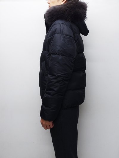 画像2: 【OUTLET】DUVETICA（デュベティカ）VEGACINQUE（ベガチンクエ）Grey Fur-FinRacoon/999（nero）ブラック※サイズ48のみ