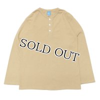 ＜30％OFF!＞Good On（グッドオン）Long Sleeve Henley Neck Tee（ロングスリーブヘンリーネックTシャツ）"Reactive Dye"/Coyote（コヨーテ）※Mサイズのみ