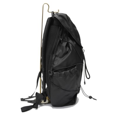 画像2: ELLIKER（エリカー）Wharfe（ワーフェ）"Flapover Backpack" / Black（ブラック）