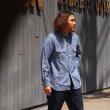 画像10: F.O.B FACTORY（エフオービーファクトリー）CHAMBRAY WORK SHIRT（シャンブレーワークシャツ）5oz SELVEDGE CHAMBRAY/Blue（ブルー） (10)