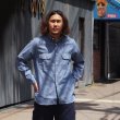 画像9: F.O.B FACTORY（エフオービーファクトリー）CHAMBRAY WORK SHIRT（シャンブレーワークシャツ）5oz SELVEDGE CHAMBRAY/Blue（ブルー） (9)