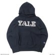 画像4: Champion（チャンピオン）”24AW” REVERSE WEAVE PULLOVER HOODED SWEATSHIRT（リバースウィーブプルオーバーフーデットスウェットシャツ）-College Print- / YALE : OxFord（オックスフォードグレー）Navy（ネイビー）・ MICHIGAN STATE : OxFord（オックスフォードグレー）Moss Green（モスグリーン） (4)