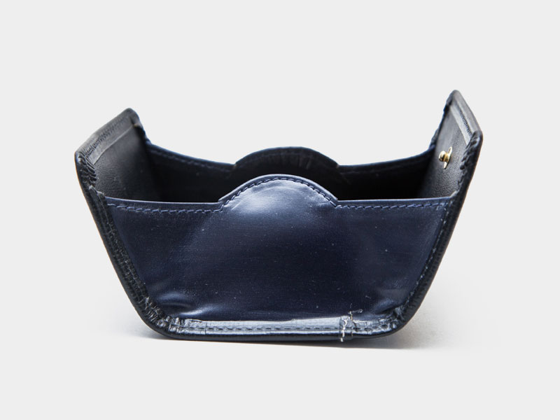 Whitehouse Cox（ホワイトハウスコックス）S9084 Coin Purse（コインケース）/Black×Navy（ブラック×ネイビー） -  タイガース・ブラザース本店オンラインショップ